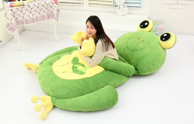 DealShaker: Giant Frog Plush Pillow Bed